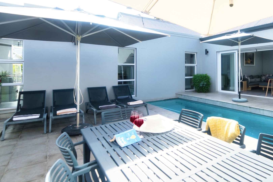 4 Bedroom Property for Sale in Hemel en Aarde Estate Western Cape